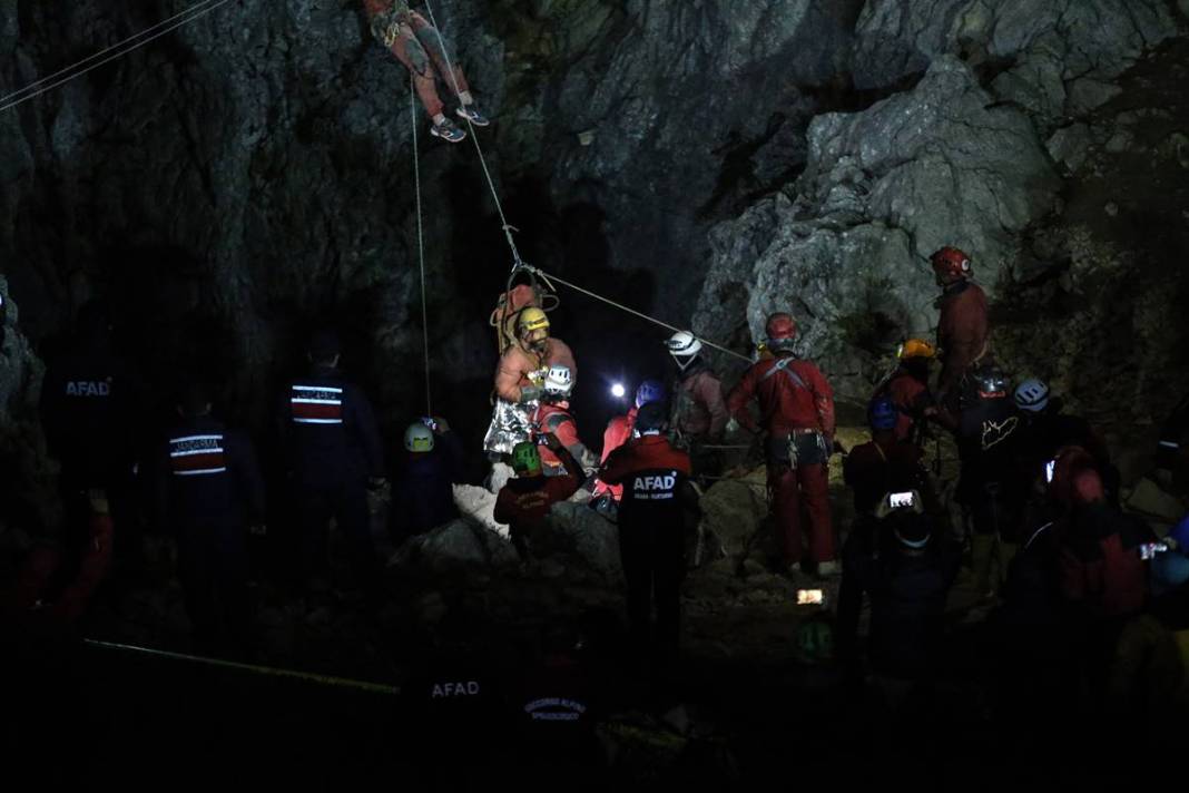 Ölümden döndüğü mağaraya geri dönecek! Mahsur kaldığı yerden kurtarılması 3 gün sürmüştü, yeniden oraya girecek 30
